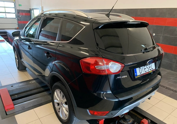Ford Kuga cena 38900 przebieg: 215000, rok produkcji 2011 z Przeworsk małe 137